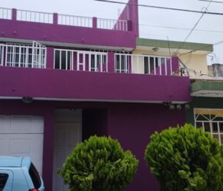 SE VENDE, hermosa y amplia casa, propiedad (dos en una) en Rivera del Río, Villa Canales
